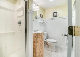 white and yellow Bathroom