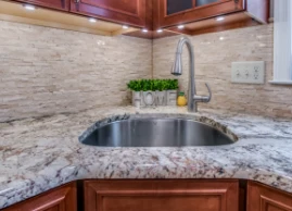 Corner sink in kitchen